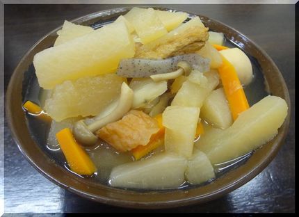 この根菜類!溢れてこぼれそう。...