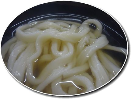 手打ちだけあって、切り方は不ぞ...