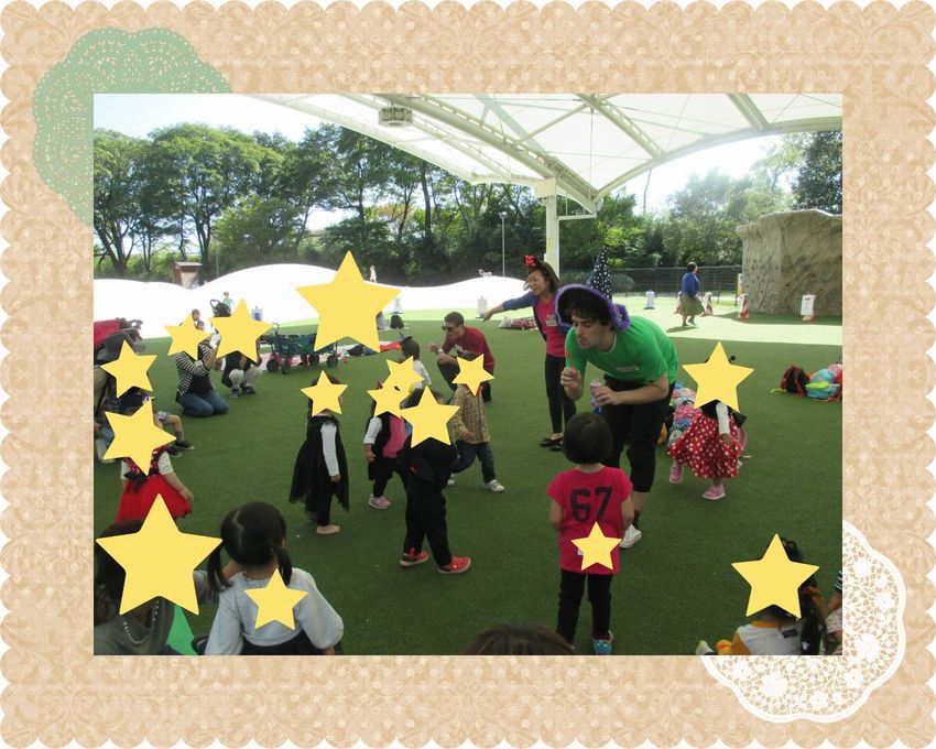 みんなでシャボン玉で遊びました...