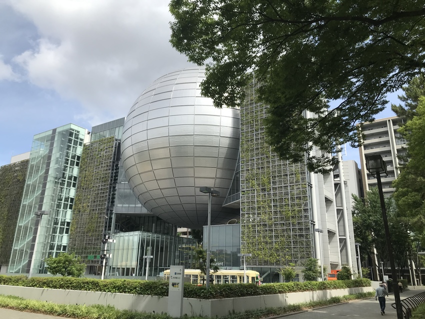 ちょうどアインシュタイン展やっ...