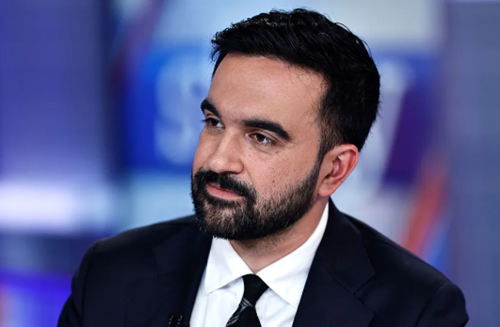 【民主党の<ゾーラン・マムダニ...