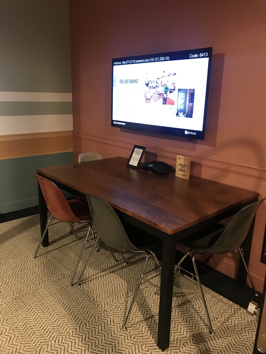 ロサンゼルスタウン:WeWork ロングビーチ 〚LAオフィ...