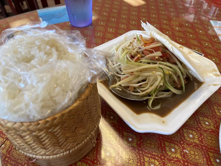 サイドでもち米を注文しました🍚...