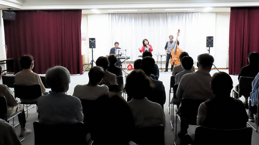 公民館成人講座① 「魅惑のジャズライブ」...