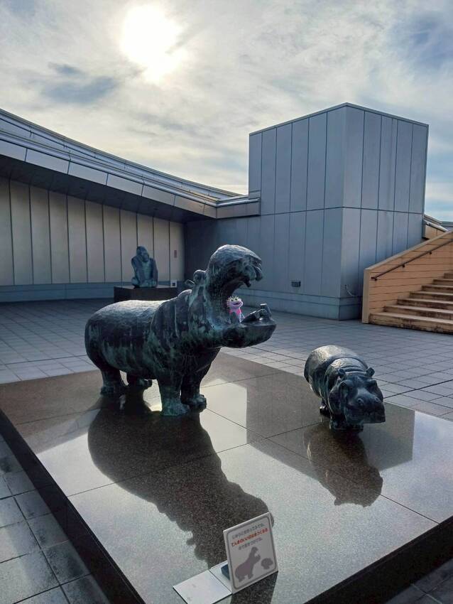 口の中にいるのは、くつ下パペッ...