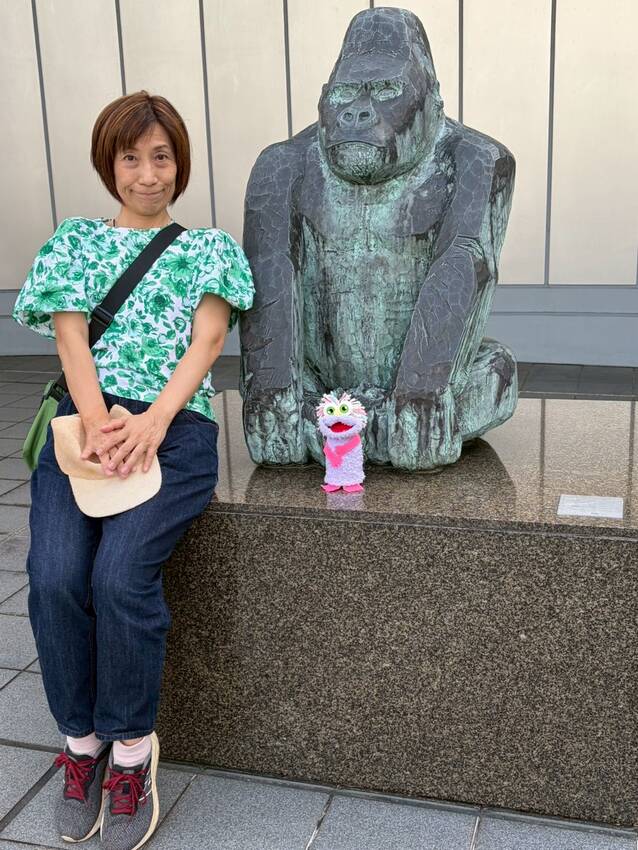 このゴリラは、何を考えているん...