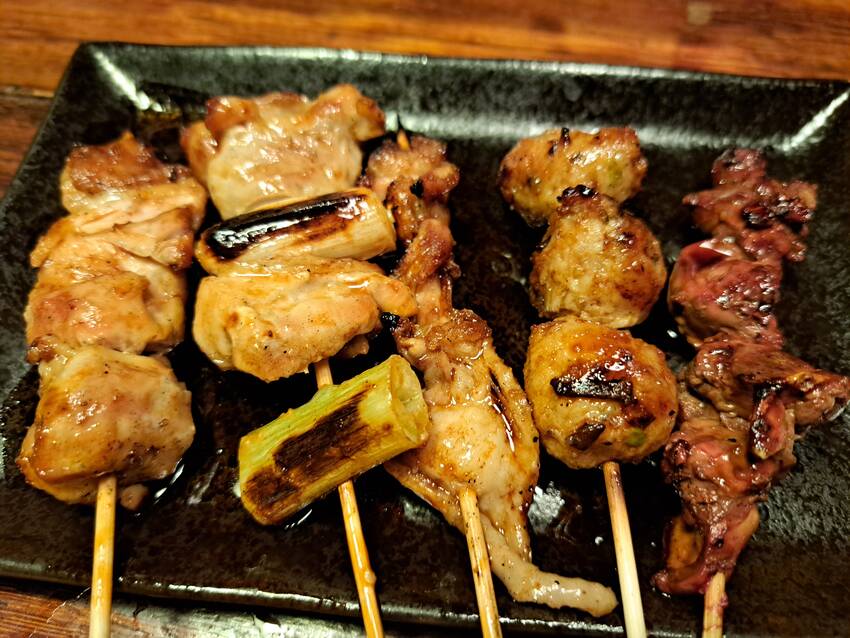 カウンターに座れば180円です...