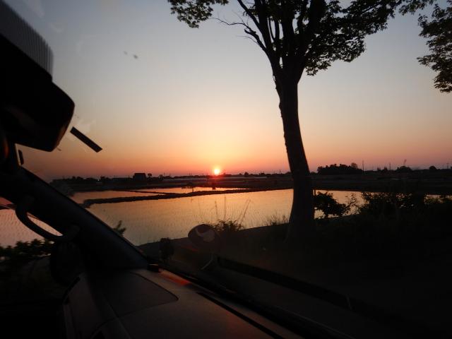 金沢市内まで20km。夕食を食...