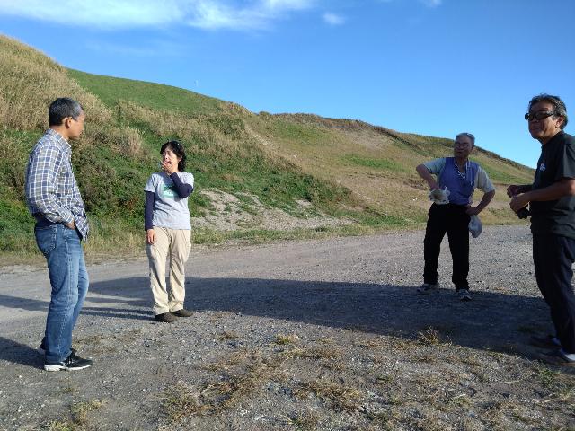 飛び終えて、談笑中。...