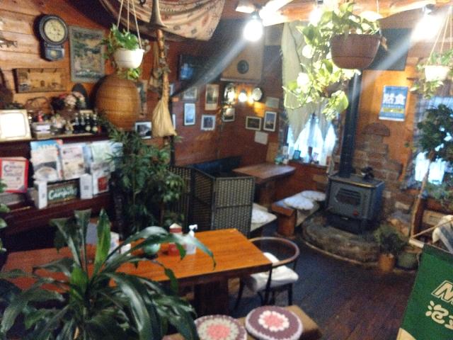 マイウイングの店内。開業40年...