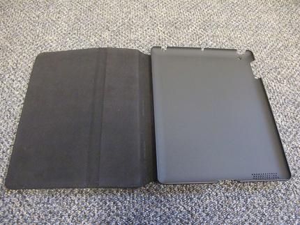 新しい iPad Case が...