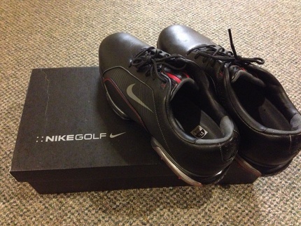 NIKE GOLF SHOES