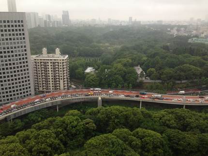 東京