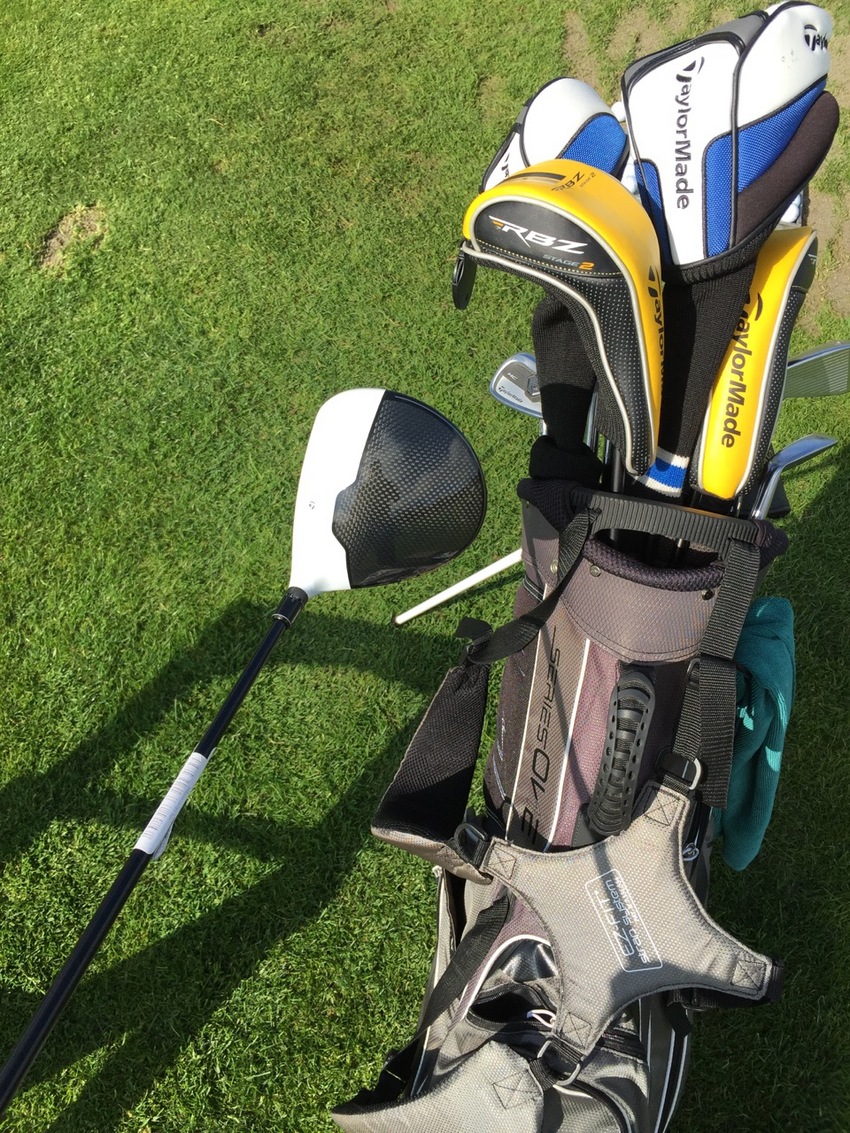 試打用の Taylormade...