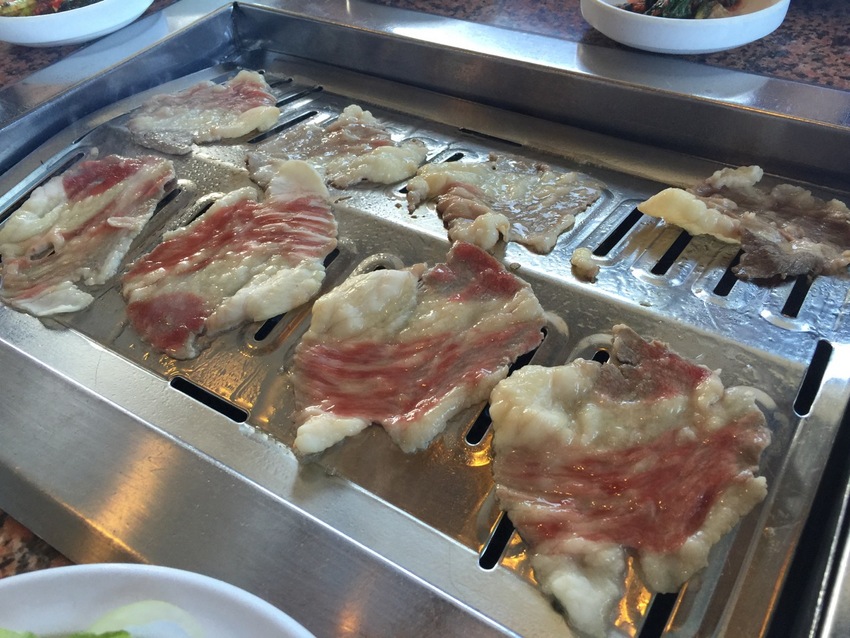 焼肉食べた