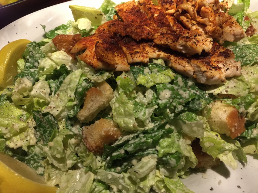 サラダは前菜ではない