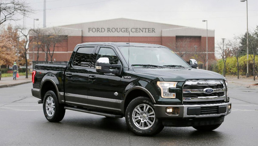 FORD F-150 ... ...