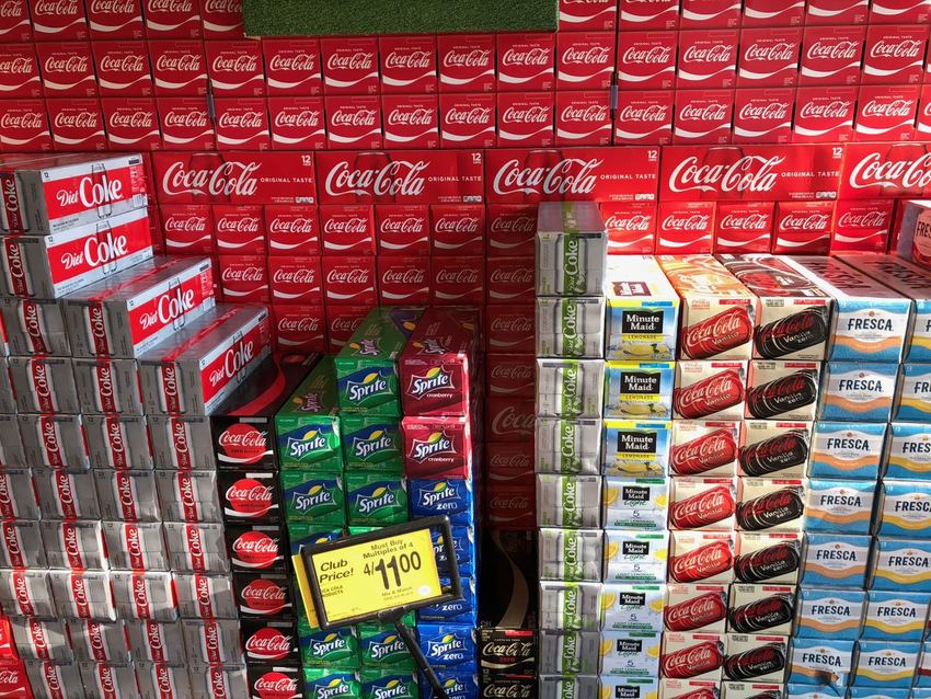 コカ・コーラ４ダースの値段。