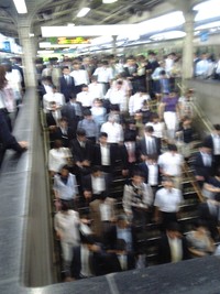 久々の満員電車