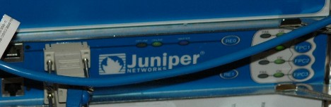 電話会社は CISCO を使わ...