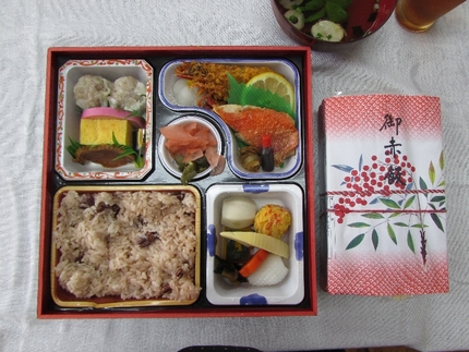 崎陽軒の御料理弁当。 味は・・...