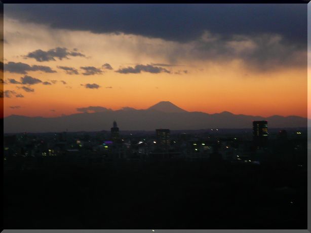 富士山　27Fから
