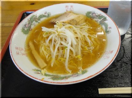 C級？　許せます−焼豚ラーメン...