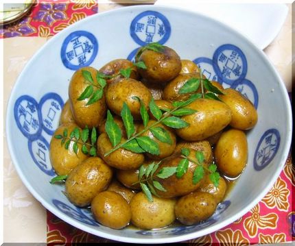 新ジャガの丸まる揚げ煮−201...