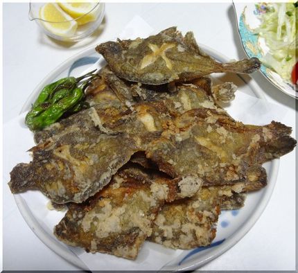 小さい目板カレイのから揚げ―2...