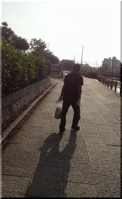 ボランティアおじさん　　　W6...