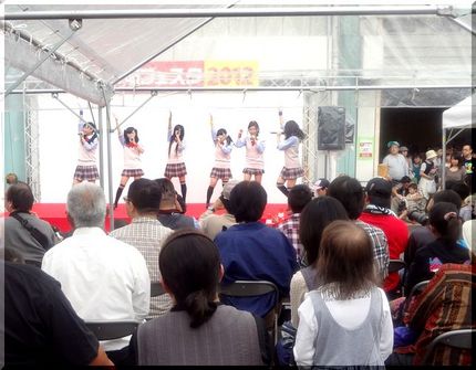 ご当地アイドルでしょうか? 「...