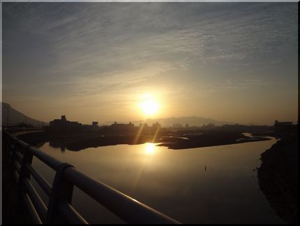 7：32の屋島の空　　W304