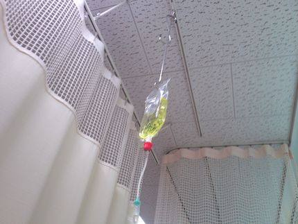 点滴なう