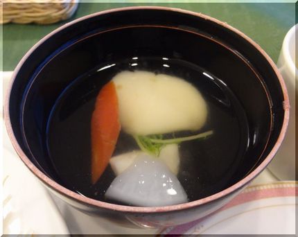 ＊二日目のお雑煮 関西は二日目...