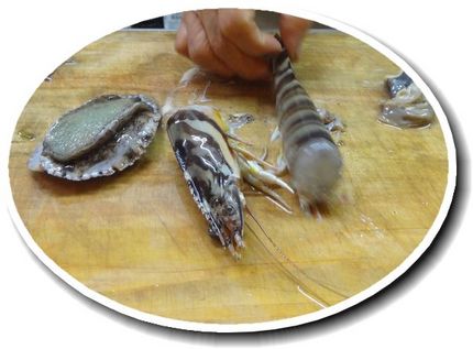 お腹の直径、3センチくらいあっ...