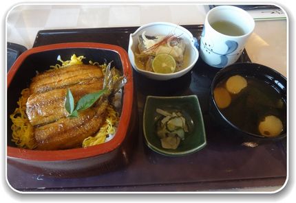 *さんま蒲焼き重 Eveにゴチ...