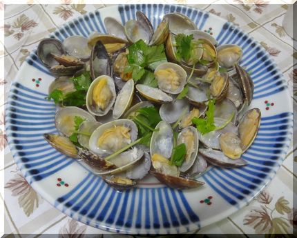 ＊あさりの酒蒸し 熊本産の大き...