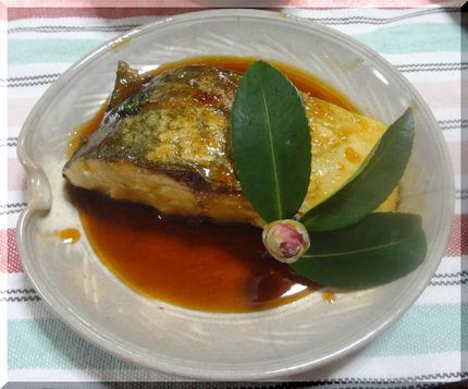 ＊ハマチの照り焼き わたしは鍋...