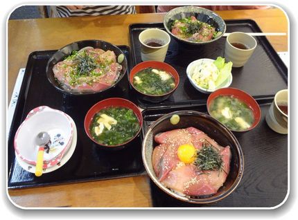 *ハマチづけ丼、お味噌汁、ポテ...