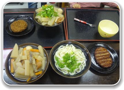 しっぽくうどん2、かけ小1、さ...
