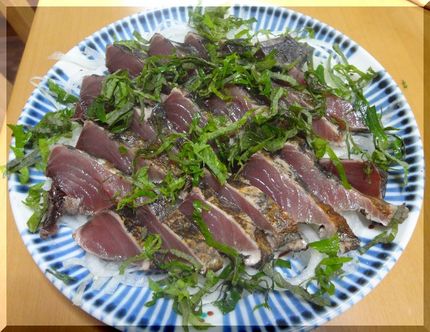 ＊藁焼き鰹のたたき