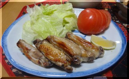 ＊手羽中のソテー