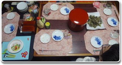 お花見弁当ならぬお花見重です。...