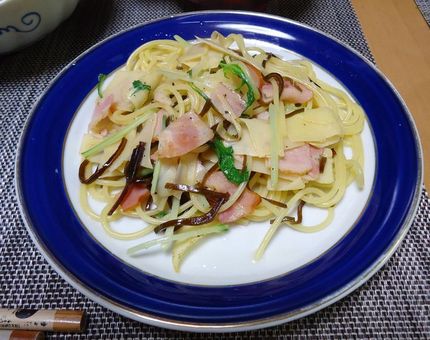 筍姫皮とベーコンのレモン風味ピ...