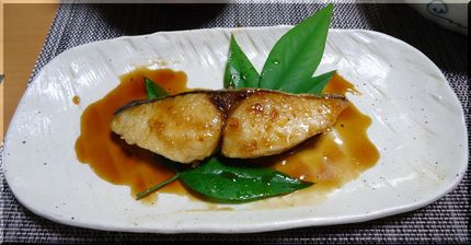 ＊瀬戸内海の鰆の照り焼き