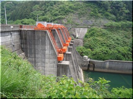 水が少なかったので、放水してい...