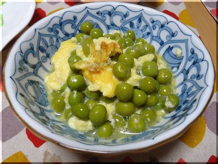 ＊お豆さんの卵とじ