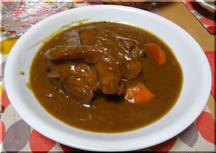 ＊豚スペアリブカレー