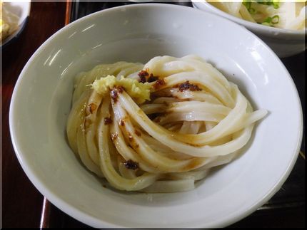 この醤油うどんは格別! たしか...