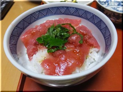 ＊トロ鉄火丼